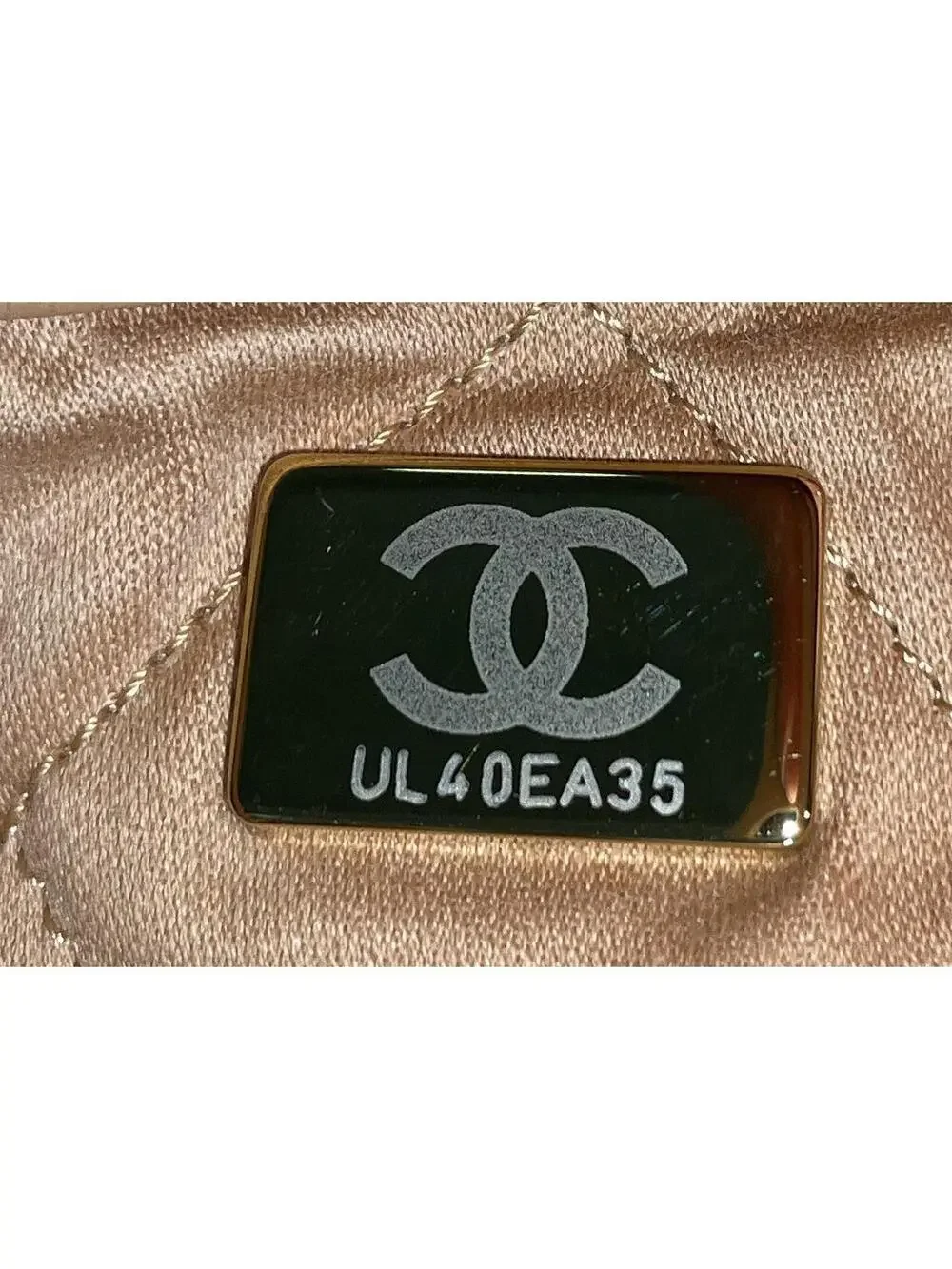 Chanel 22 Chain Backpack Quilted #290760C46B
